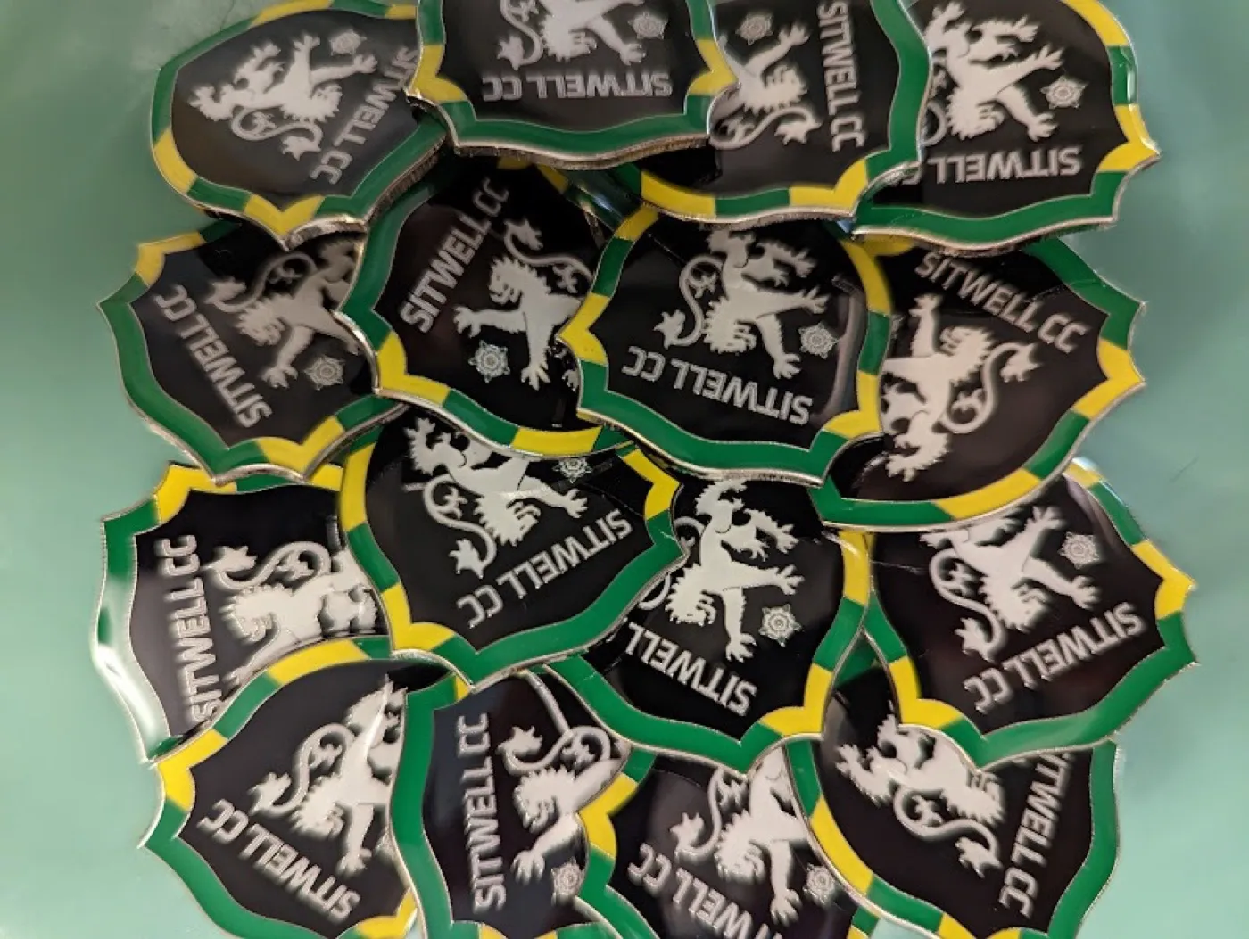 Sitwell CC enamel crest badges